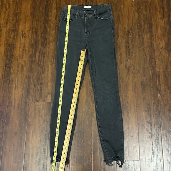 GOOD AMERICAN Good Legs Crop Chewed Hem Jeans in Black - Picture 12 of 12